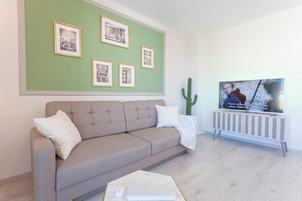 Tinel Boutique Apartment Promajna Exteriér fotografie